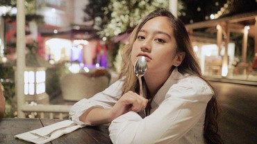 img-title Jilat Ludah Sendiri, Salshabilla Adriani Kepincut Pesinetron Yusuf Mahardika