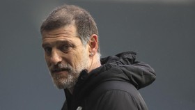 Slaven Bilic, Pelatih Pertama Korban Keganasan Liga Inggris