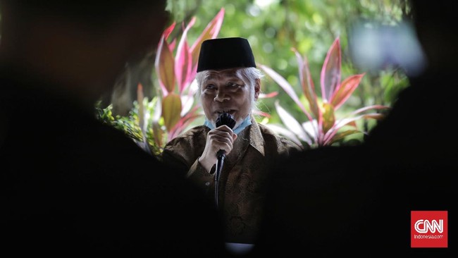MK menggelar sidang perdana uji formil UU IKN yang diajukan Abdullah Hehamahua, Marwan Batubara, dkk, Rabu (16/3).