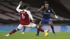 Hasil Liga Inggris: Arsenal Imbang, Leicester Ditekuk Everton