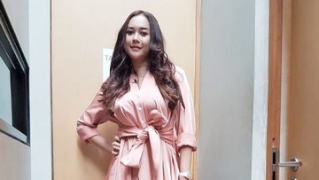 Fakta Aura Kasih Gugat Cerai Suami Bule, Tak Serumah Sejak Pandemi