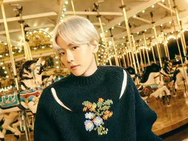 img-title Disambut Hangat EXO-L, Baekhyun EXO Resmi Selesaikan Wamil