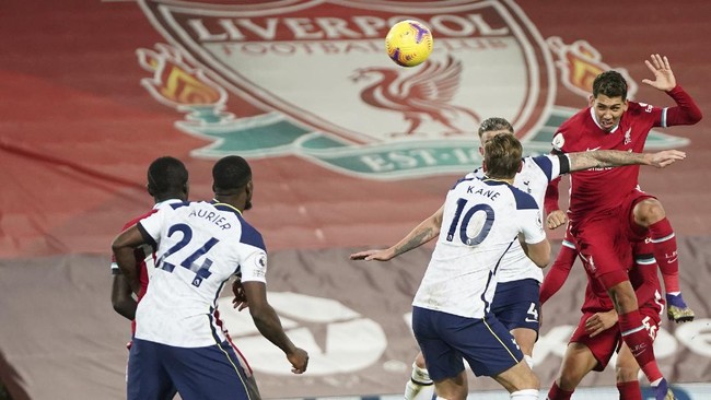 Sedikitnya ada tiga hal yang bisa terjadi jika Liverpool kalah dari Tottenham Hotspur pada lanjutan Liga Inggris.