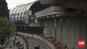 Seluruh Rel LRT Jabodebek Sudah Tersambung
