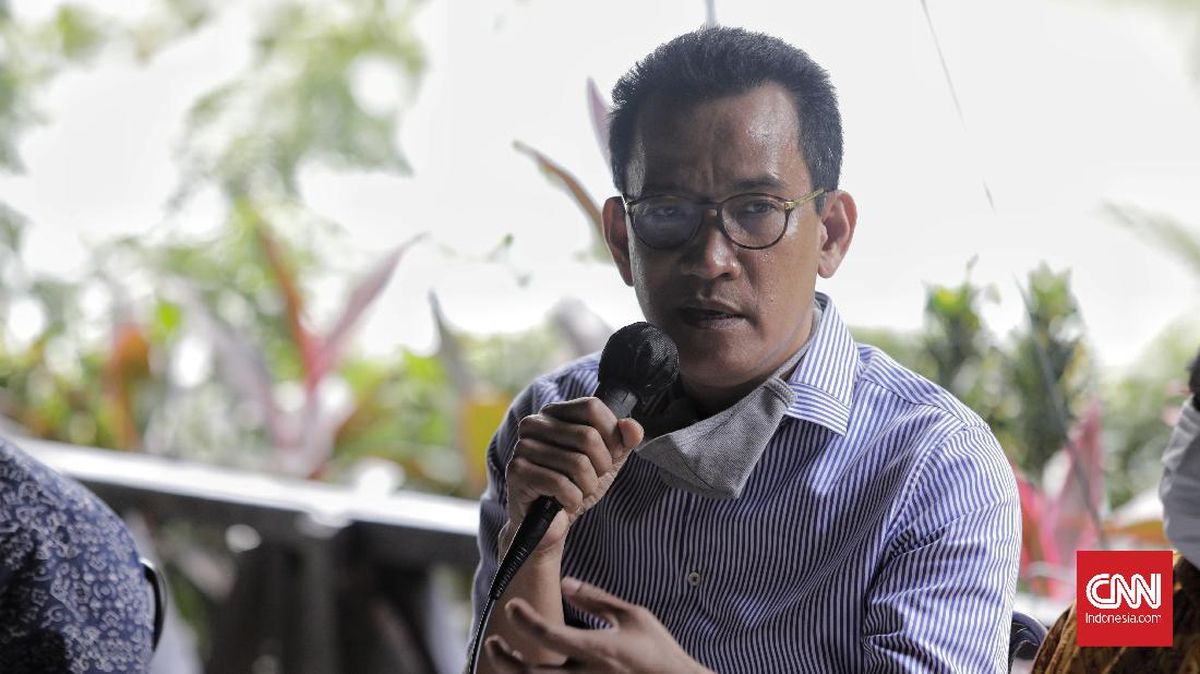 Refly Harun: Rakyat Bisa Menilai Gibran, Bikin Sambutan Saja Tak Bisa