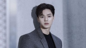 Song Kang Belajar Balet 6 Bulan Demi Drakor Navillera