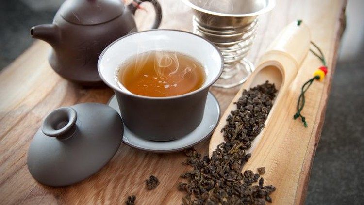 Benarkah Rajin Minum Teh Bisa Turunkan Berat Badan?