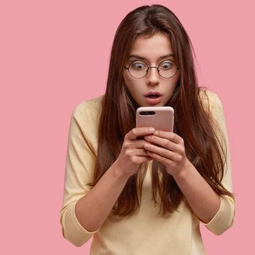 4 Gangguan Psikologis Akibat Sering Main HP, Jangan-jangan Kamu Pernah Alami