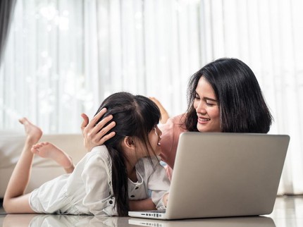 Bila Anak Tanya soal Matahari Terbit dari Barat, Kutip Penjelasan NASA Saja Bun