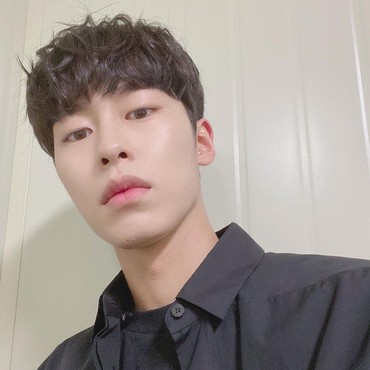 Lee Jae Wook Resmi Hengkang dari VAST Entertainment