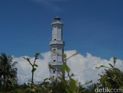 Pantai Welulik Indah dan Tragedi Jadi Satu
