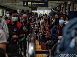 Ada Aturan Baru, Naik Kereta Jarak Jauh Harus PCR Juga?
