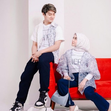 Pesan Gaun Termahal ke Ivan Gunawan, Lesti & RIzky Billar Siap Nikah?