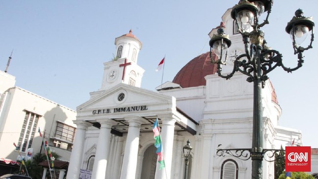 Uskup Agung Semarang Monsiyur Robertus Rubyatmoko berharap ibadah natal tak ternodai dengan kemunculan  klaster penyebaran covid-19.