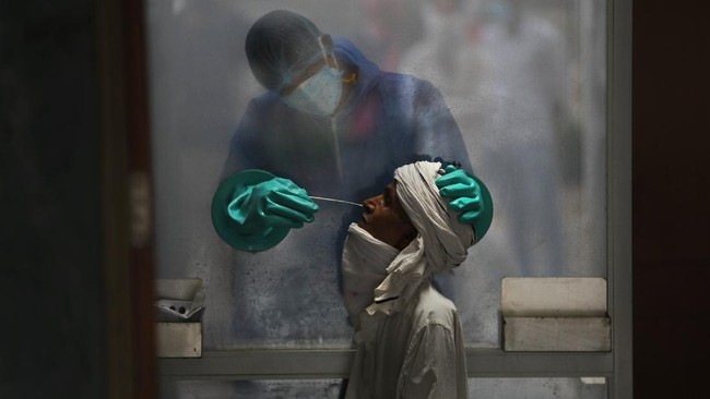 India mendeteksi empat kasus virus corona mutasi dari Afrika Selatan dan satu kasus Covid-19 dari Brasil.