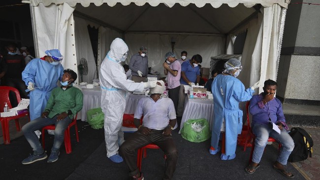 Kendati tren penularan virus corona mulai menurun, saat ini kasusnya di India telah melampaui 10 juta.