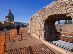 34 Penjarah Makam Situs Arkeologi di Italia Ditangkap, Mafia Diduga Terlibat