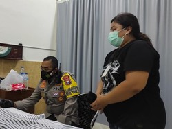 Seorang Ibu di Surabaya Dijambret hingga Jatuh, Anaknya Luka Berat