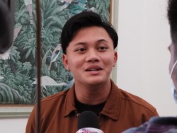Profil Rizky Febian, Penyanyi yang Bakal Tampil di dHOT Music Day