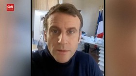 VIDEO: Positif Covid, Macron Ungkap Perkembangan Penyakitnya