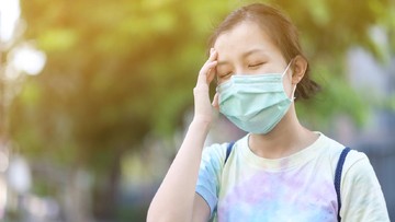 Pakai Masker Medis Enggak Bisa Sembarangan, Ada Aturannya Bun