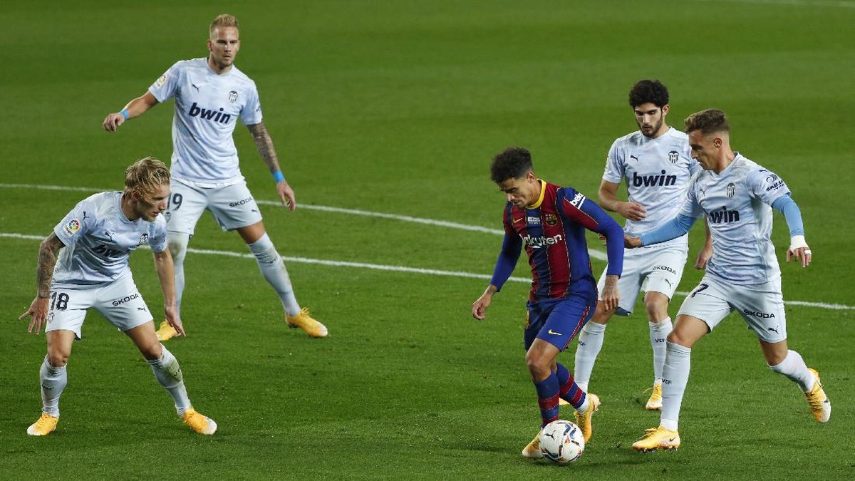FOTO: Messi Samai Rekor Pele Lewat Sundulan