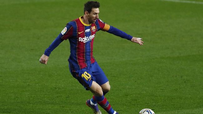 Tinggalkan Barcelona, Messi Dapat Bayaran Rp668 M hingga 2025 Lionel Messi dilaporkan masih mendapat bayaran dari Barcelona sebesar 39 juta euro atau Rp668 miliar hingga 2025, sekalipun dia angkat kaki di akhir musim.