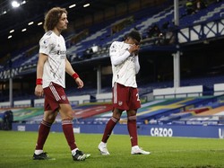 Arsenal Sedang Hobi Bikin Gol Bunuh Diri