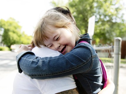 Inspiratif, Perjuangan Ibu Membesarkan Anak Down Syndrome yang Sempat Koma
