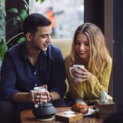 Tanda-Tanda Perilaku Mantan yang Masih Belum Move On