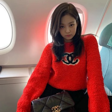 Tampil Mewah dan Berkelas, Jennie BLACKPINK Disebut 'Human Chanel'