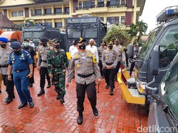 Soal Kerumunan Perayaan Tahun Baru, Kapolda Banten: Bubarkan dan Angkut!