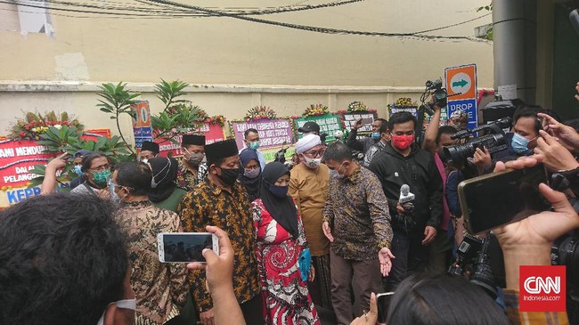 Keluarga enam laskar FPI mengirimkan surat pengunduran diri sebagai saksi. Mereka menolak dimintai keterangan oleh polisi.