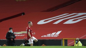 Petarung UFC Tusuk Adik Hingga Man Utd Menang