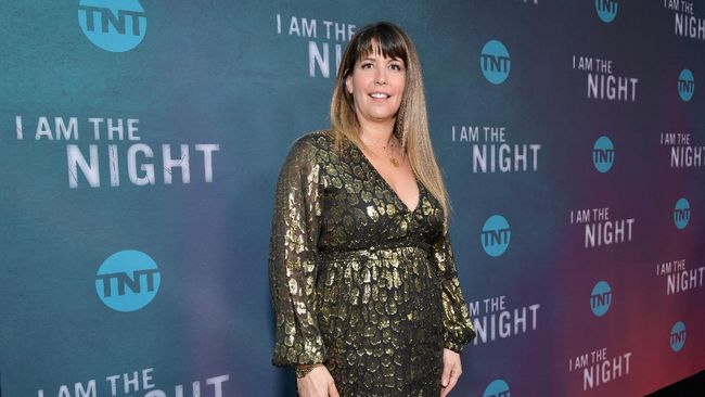 Sutradara Wonder Woman 1984, Patty Jenkins, mengaku hampir melepas proyek ini karena kesenjangan upah dengan para sutradara pria.
