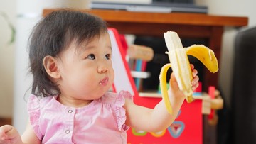 Bayi Alergi Pisang, Ini Gejala dan Cara Mengatasinya Bun