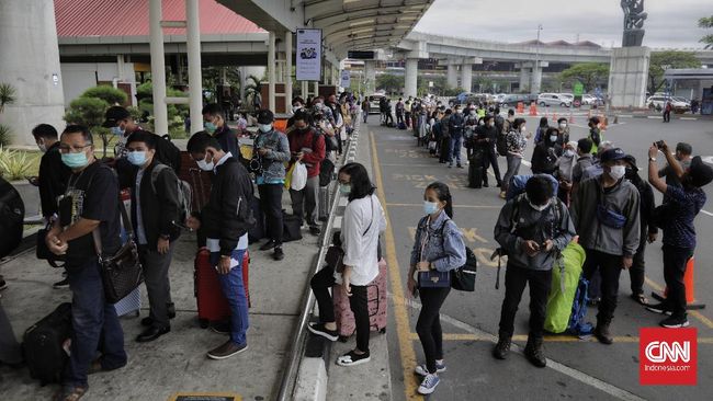Penumpang Pesawat Tak Wajib PCR dan Antigen Mulai Hari Ini
