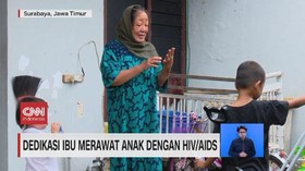 VIDEO: Dedikasi Ibu Merawat Anak dengan HIV/AIDS