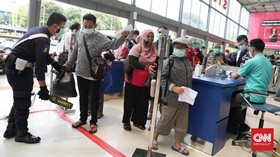 Satgas: Testing bagi Pelaku Perjalanan Tekan Penularan Covid