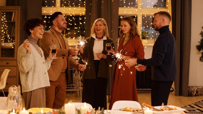 Habiskan Malam Tahun Baru di Rumah? Yuk Cobain 5 Games Ini Bersama Keluarga!