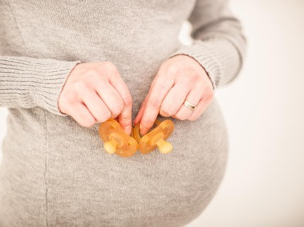 10 Cara Hamil Anak Kembar, Alami hingga Melalui Promil untuk Anak Laki-laki dan Perempuan
