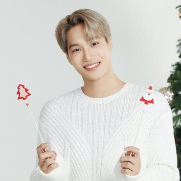Tampan & Baik Hati, KAI EXO Jadi Santa Virtual Unicef untuk Galang Donasi