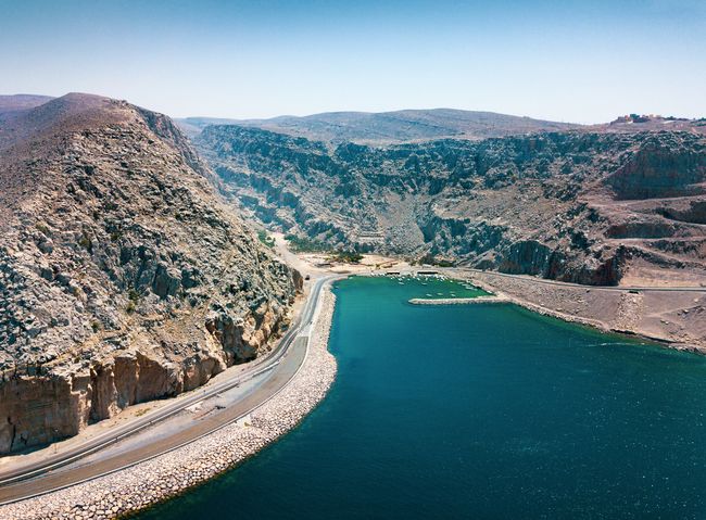 9 Tempat Berpemandangan Spektakuler di Oman