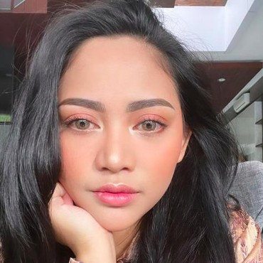 6 Foto Terbaru Rachel Venya Usai Putuskan Lepas Hijab