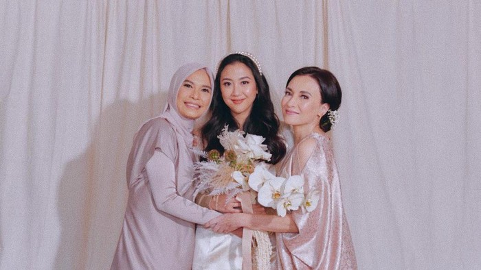 sherina munaf