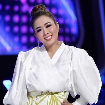 Unboxing Suvenir Pernikahan Kaesang-Erina, Soimah Merasa Kesal