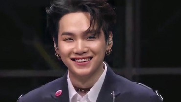 img-title Masih Penyembuhan, SUGA BTS Ikut Syuting Iklan & ARMY Kegirangan