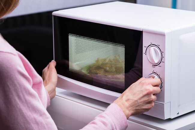 5 Rekomendasi Microwave Harga Rp1 Jutaan, Lengkapi Peralatan Dapur