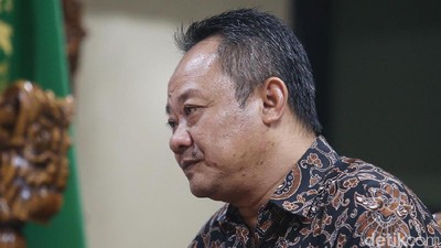img-title Abdul Mu'ti: Saya Jadi Makmum, Haedar sebagai Imam Muhammadiyah