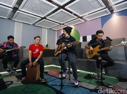 Drive Bawakan Lagu Siasat Jitu Bersama Danes Rabani